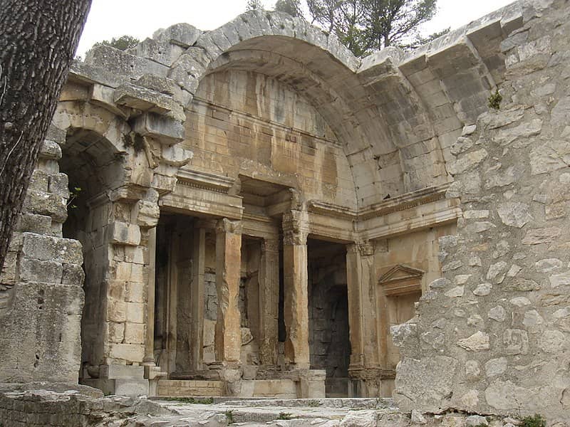 Temple de diane à Nîmes