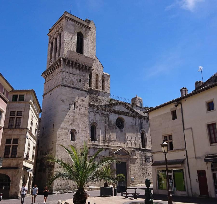 La Cathédrale Notre Dame de Nîmes